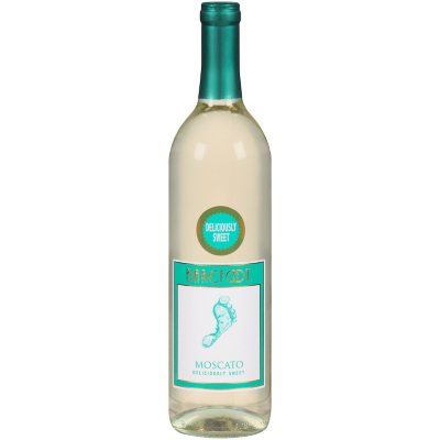 Barefoot Moscato - 750mL
