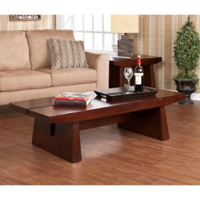 Windlyn Cocktail Table