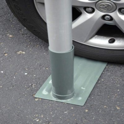 Tire Mount for Large Diameter Flagpole