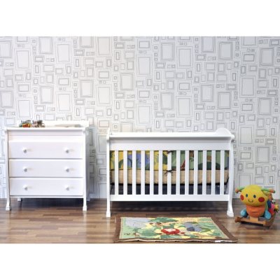 DaVinci Jacob 4-in-1 Crib - White