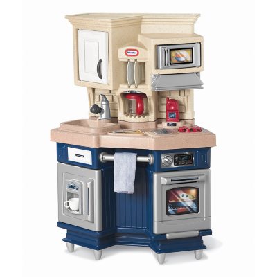 Best play kitchen for deals 4 year old