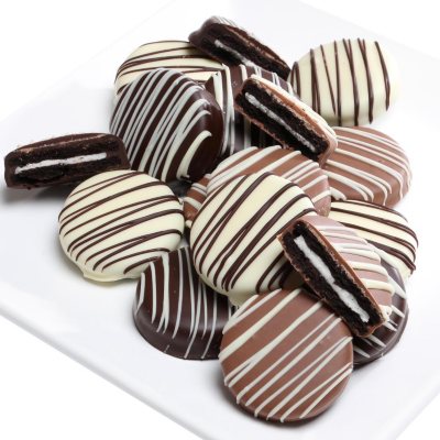 Holiday Belgian Chocolate-Covered Oreo Cookies (12 pc.)