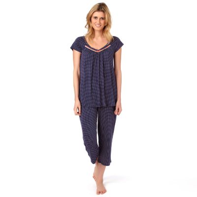 Top and Capri Set 