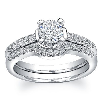 0.91 ct. t.w. Round-Cut Diamond Bridal Ring in 18K White Gold (H, I1)