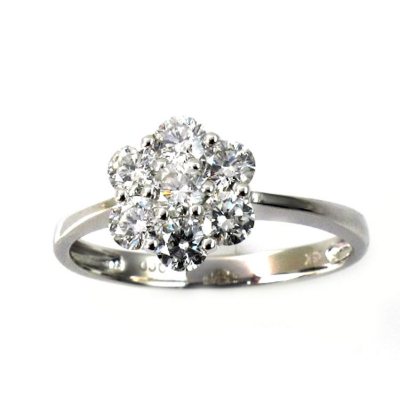 0.75 ct. t.w. Round Diamond Fashion Flower Ring in 18k White Gold (G,SI2)