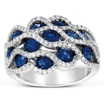 Oval-Cut Sapphire Ring with Diamonds in 18K White Gold (I, I1)
