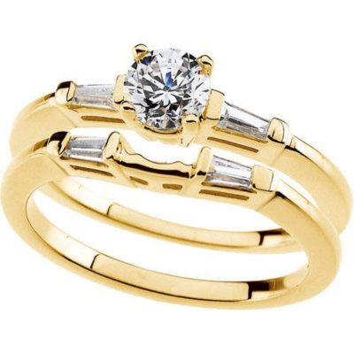 0.67 ct. t.w. Diamond Bridal Set  (I, I1)