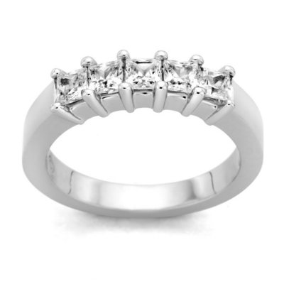 0.25 ct. t.w. 5-Stone Princess Diamond Band in Platinum (H-I, I1)
