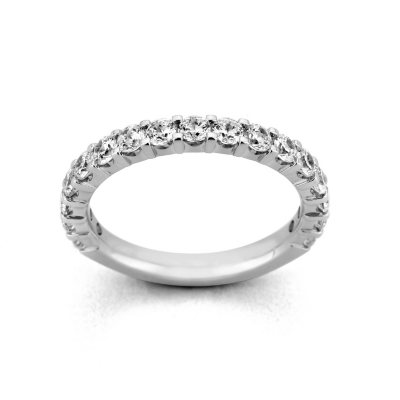 .25 ct. t.w. 17-Stone Shared Prong Diamond Band in Platinum (H-I, I1)