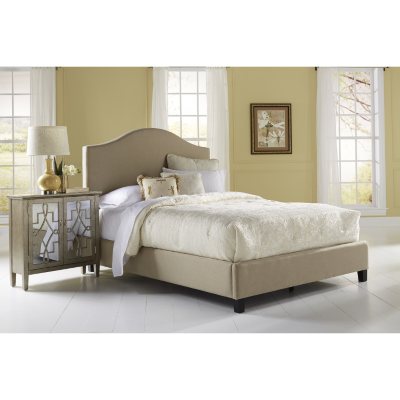 Dalton Saddleback Upholstered Bed, Queen