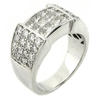 1.8 ct. t.w. Princess & Round Cut Diamond Band in 14K White Gold (H-I, SI2-I1)