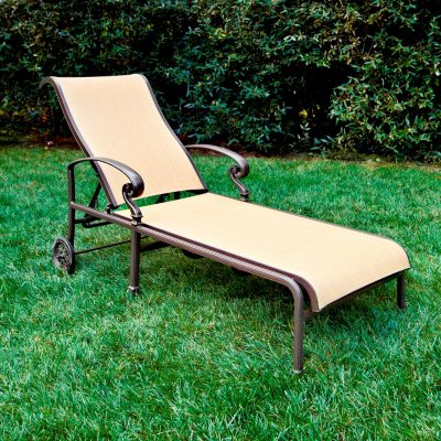 Kerrington Chaise Lounge