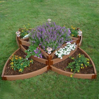 Versailles Sunburst Flower Bed