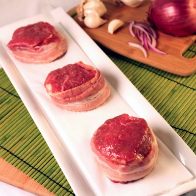 Steakhouse Certified Bacon Wrapped Beef Sirloin Filets - 5 oz. - 20 ct. case