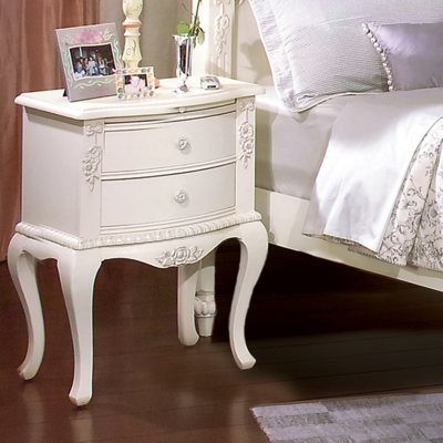 Holly Nightstand