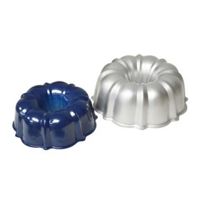 Nordic Ware Nonstick Formed Aluminum 2-piece Tiered Bundt Set, 12 Cup and 6 Cup		