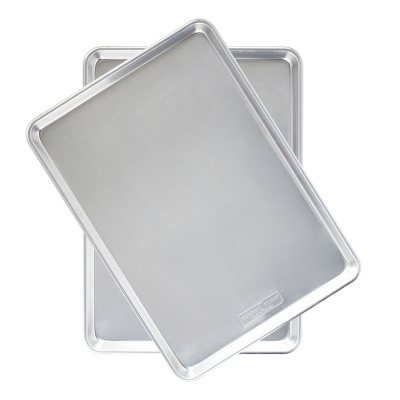 Nordic Ware Natural Aluminum Commercial Baker's Half Sheet Review