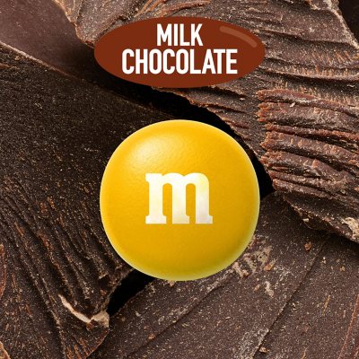 M&M'S Milk Chocolate Yellow Bulk Candy in Resealable Pack (3.5 lbs.) -  Sam's Club