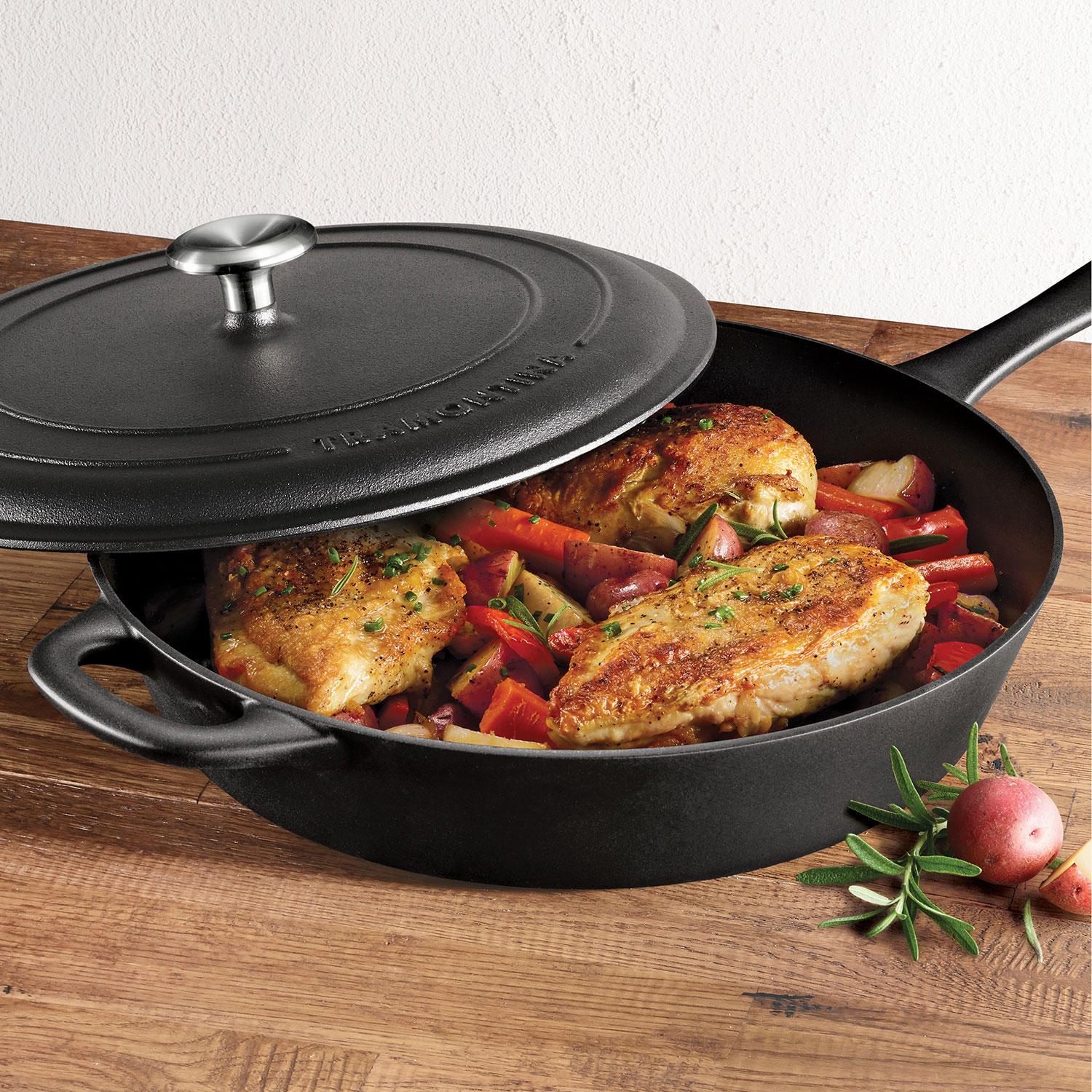 Tramontina 12.5″ Covered Cast Iron Skillet