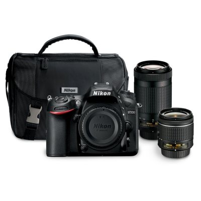 Nikon D7200 24.1MP DSLR Bundle with 18-55mm f/3.5-5.6G VR Lens, 70 