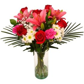 Member's Mark Red Rose Vase Arrangement, 24 stems