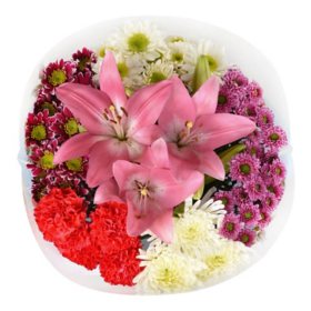 Member's Mark Mother's Day Premium Assorted Flower Bouquet, 20 stems