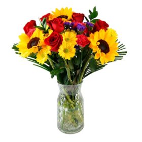Member's Mark Dia de las Madres Rose Vase Arrangement
