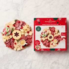 Hickory Farms Holiday Wreath Charcuterie Kit