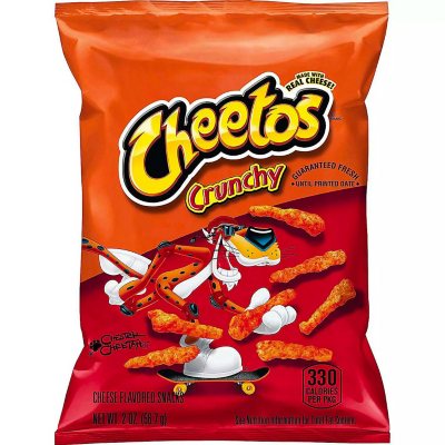 Cheetos Puffs and Doritos Nacho Cheese Tortilla Chips Bundle (2 ct