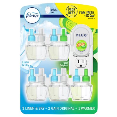 Febreze Odor-Fighting Fade Defy PLUG Air Freshener Refill, Linen & Sky, (2)  .87 fl. oz. Oil Refills