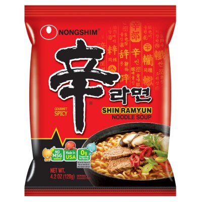 Nongshim® Shin Black Beef Bone Broth Noodle Soup Family Pack, 4 ct / 4.58  oz - Kroger