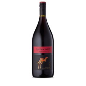 Yellow Tail Pinot Noir (1.5 L)