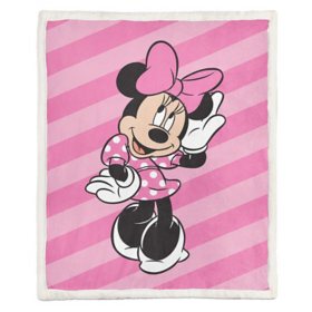 Disney's Minnie Mouse So Pretty 70" x 90" Sherpa Back Blanket	