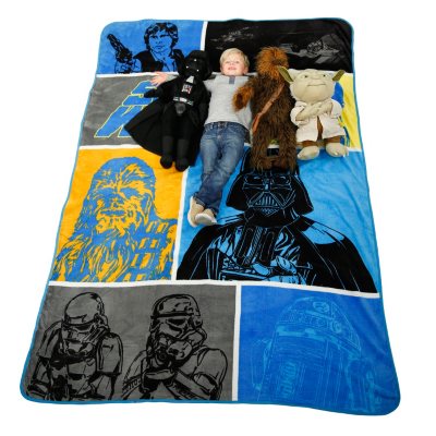 Star Wars Oversized Pillow Buddy and Blanket Set