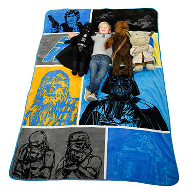 Star Wars Oversized Pillow Buddy and Blanket Set