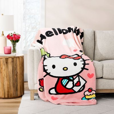 Adult Valentine Licensed Silk Touch Throw, 60" x 70", Hello Kitty	:- Hello Kitty