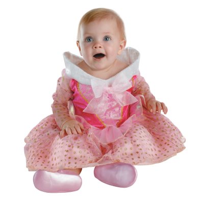 Baby sleeping 2025 beauty dress