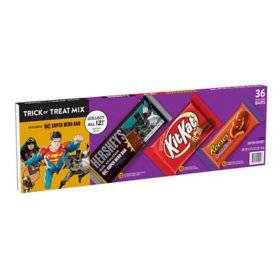 HERSHEY'S, KIT KAT and REESE'S Milk Chocolate Assortment Full Size, Halloween Candy Bars Bulk Variety Box (51 oz., 36 ct.)