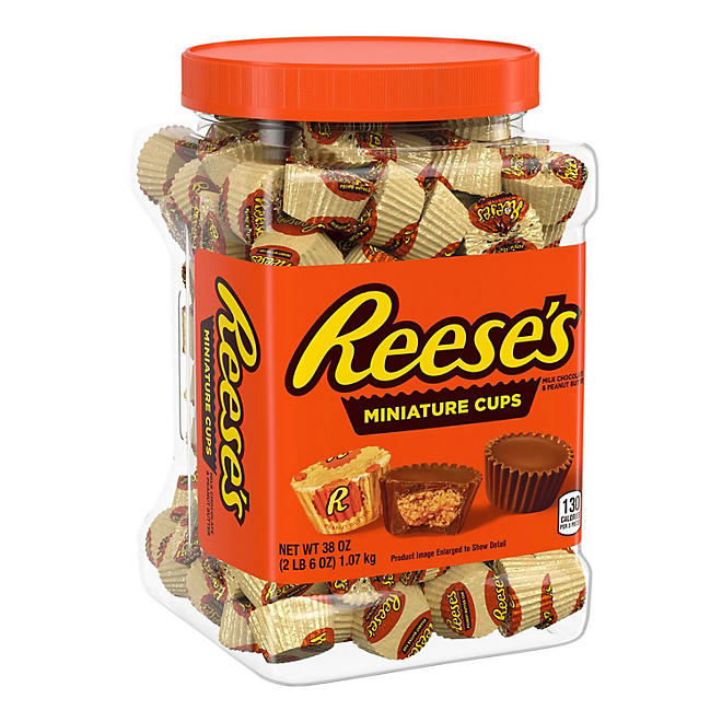 REESE'S Miniatures Milk Chocolate Peanut Butter Candy, 38 oz.