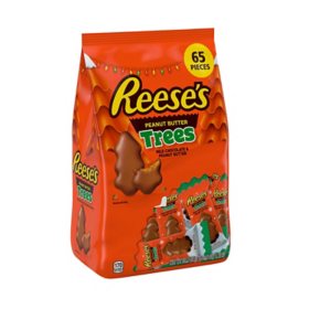 REESE'S Milk Chocolate Peanut Butter Trees Candy, Christmas, Bulk Bag (39.8 oz., 65 pc.)