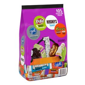 Hershey Chocolate and Creme Assortment Snack Size, Halloween Candy Bulk Variety Bag (53.7 oz., 105 pcs)