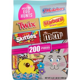 M&M's, Twix, Skittles, Starburst and 3 Musketeers Assorted Easter Egg Hunt Candy Variety Pack (200 pc., 4 lbs.)