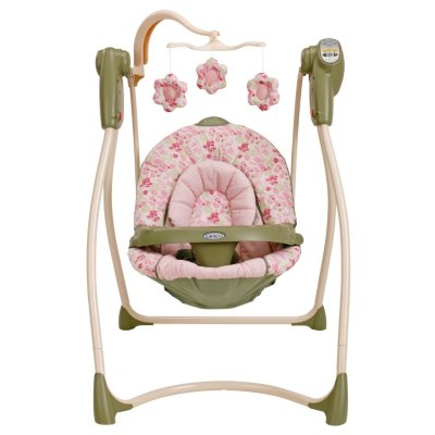 Graco 4 in outlet 1 swing