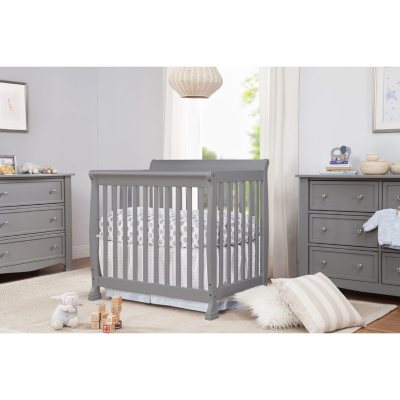 2 in 1 mini crib