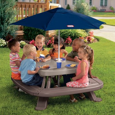 Childrens picnic best sale bench with umbrella