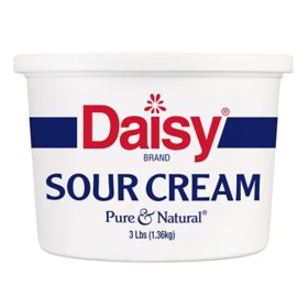 Daisy Brand Pure and Natural Sour Cream, 48 oz.