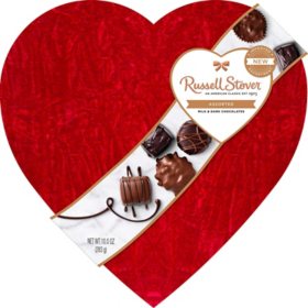 Russell Stover Valentine's Day Velvet Heart Assorted Milk and Dark Chocolate Gift Box (10 oz.)