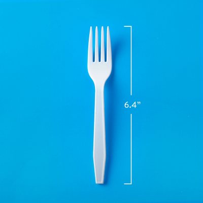 Heavy-duty construction stands up to breakage White Plastic Forks 600 ct. 