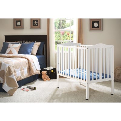 delta portable crib