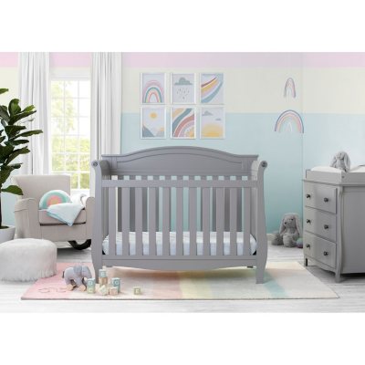 Delta 4 in outlet 1 crib gray